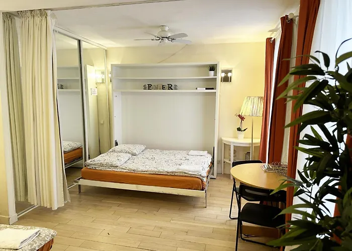 Heart Of Paris, Quiet And Cozy Apartament Paryż