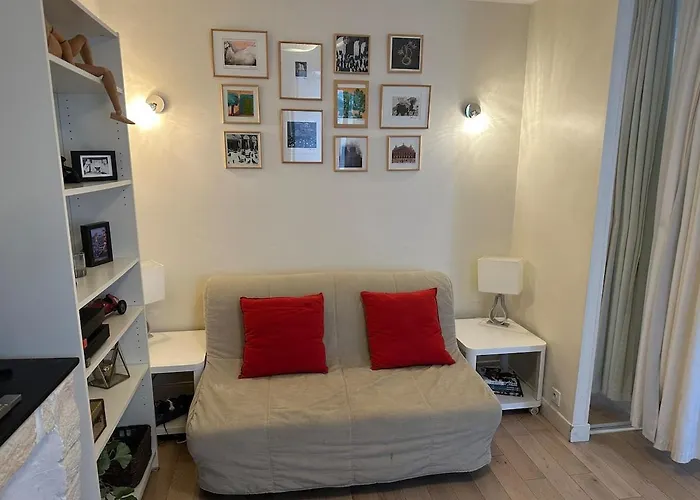 Apartament Heart Of Paris, Quiet And Cozy